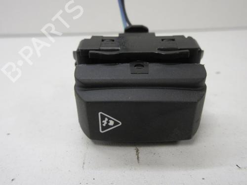 Used Switch Switch RENAULT LAGUNA III Grandtour (KT0/1) 2.0 dCi (KT01, KT08, KT09, KT0K, KT12, KT1D, KT1W) (150 hp) 20897826 20897826
