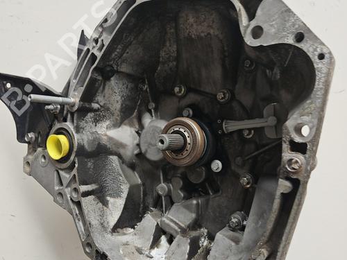 Used Gearbox Gearbox RENAULT CLIO III (BR0/1, CR0/1) 1.5 dCi (BR17, CR17) (86 hp) 27974562 27974562