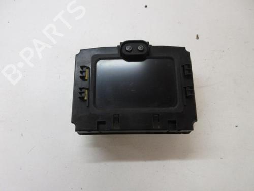 Used Display monitor OPEL ZAFIRA A MPV (T98) 2.0 DTI 16V (F75) (101 hp) 22106871