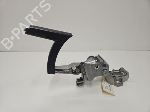 håndbremse PEUGEOT 308 II (LB_, LP_, LW_, LH_, L3_) 1.5 BlueHDi 130 (131 hp) 33006232