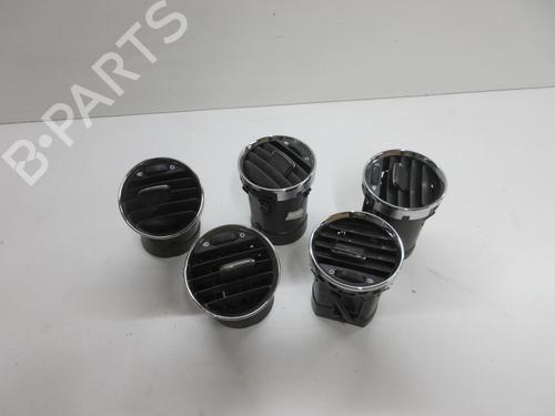 Used Air vent PEUGEOT 308 I (4A_, 4C_) 1.6 HDi (92 hp) 22108529