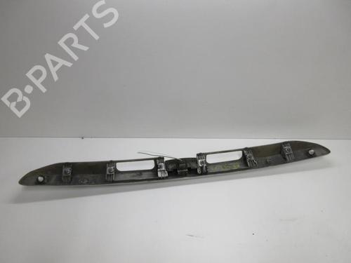 Used Rear center light Rear center light PEUGEOT 308 SW I (4E_, 4H_) 1.6 HDi (90 hp) 22107960 22107960