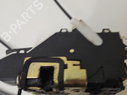 venstre-fortil-las-peugeot-1007-km_-2005-31323303 main image