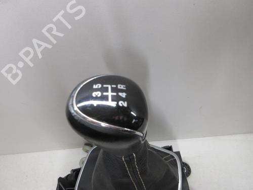 Used Gear lever Gear lever FORD FIESTA VI (CB1, CCN) 1.5 TDCi (75 hp) 20897138 20897138