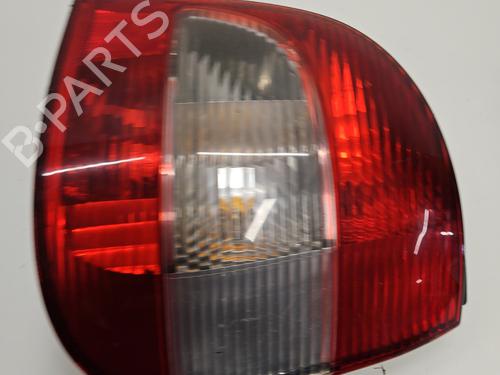Fanale posteriore destro RENAULT SCÉNIC I MPV (JA0/1_, FA0_) 1.9 dCi (JA05, JA1F) (102 hp) 25026603