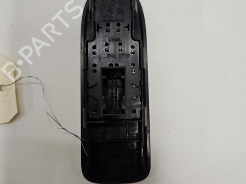 Used Left front window switch Left front window switch PEUGEOT 308 I (4A_, 4C_) 1.6 HDi (109 hp) 28826889 28826889