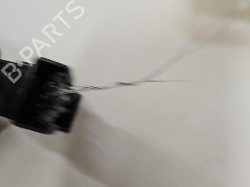 Used Right front window switch Right front window switch SUZUKI SPLASH (EX) 1.2 VVT (A5B412) (94 hp) 33565894 33565894