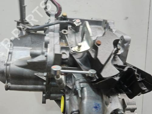 Used Gearbox Gearbox CITROËN BERLINGO Box Body/MPV (B9) 1.6 BlueHDi 100 (99 hp) 33165007 33165007