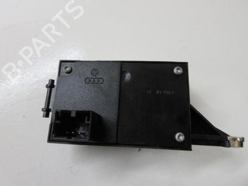 Used Switch Switch VW TOUAREG (7LA, 7L6, 7L7) 5.0 V10 TDI (313 hp) 22108922 22108922