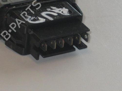 Used Right front window switch Right front window switch RENAULT TWINGO I (C06_) 1.2 (C066, C068) (58 hp) 20892888 20892888