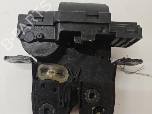 tailgate-lock-renault-laguna-iii-bt01-2007-2008-2009-2010-2011-2012-2013-2014-2015-32177390 main image