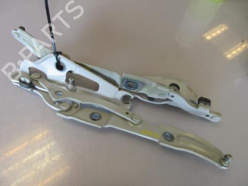 Used Hinge/Door check strap BMW 3 (E90) 330 d (231 hp) 22106337