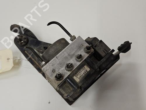 ABS Bremseaggregat RENAULT KANGOO / GRAND KANGOO II (KW0/1_) 1.5 dCi 90 (KW05, KW08, KW0G, KW11) (90 hp) 29372261