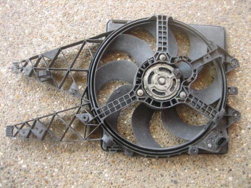 Used Radiator fan FIAT GRANDE PUNTO (199_) 1.3 D Multijet (75 hp) 20910011