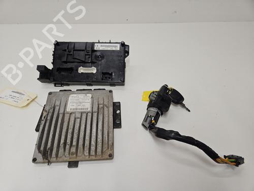 Used Electronic module RENAULT CLIO II (BB_, CB_) 1.5 dCi (B/CB07) (65 hp) 29599212