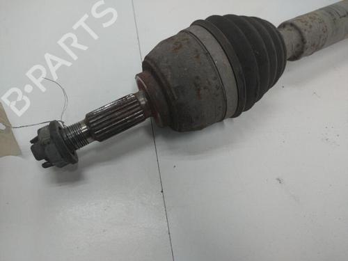 Used Right front driveshaft Right front driveshaft RENAULT MEGANE II (BM0/1_, CM0/1_) 1.5 dCi (BM02, BM13, BM2A, CM02, CM13) (101 hp) 20888579 20888579