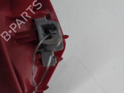 Used Left tailgate light Left tailgate light ALFA ROMEO 147 (937_) 1.9 JTD (937.AXD1A, 937.BXD1A, 937.AXV1A, 937.BXB1A,... (115 hp) 22109433 22109433