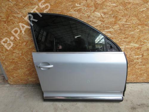 Used Right front door VW TOUAREG (7LA, 7L6, 7L7) 5.0 V10 TDI (313 hp) 20902308