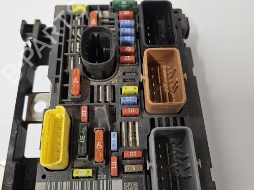 Used Fuse box Fuse box CITROËN C4 Picasso I MPV (UD_) 1.6 HDi 110 (112 hp) 40177207 40177207