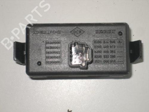 Used Warning switch Warning switch RENAULT CLIO III (BR0/1, CR0/1) 1.5 dCi (C/BR0G, C/BR1G) (68 hp) 20892698 20892698