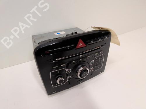 Used Radio Radio 37187438 37187438