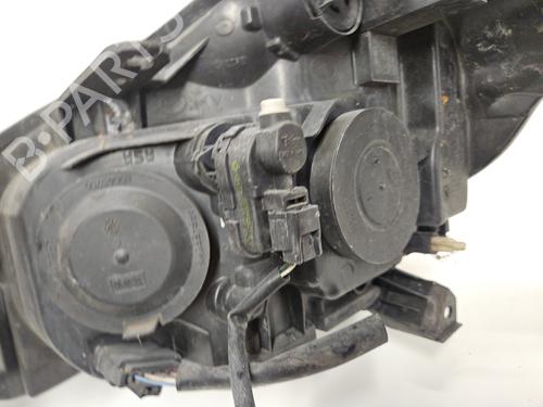 Right headlight RENAULT CLIO III (BR0/1, CR0/1) 1.5 dCi (BR17, CR17) | BP30555571C29