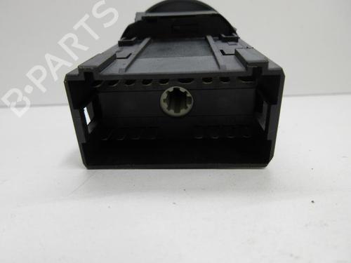 Used Headlight switch VW POLO (6N2) 1.4 (60 hp) 22108093