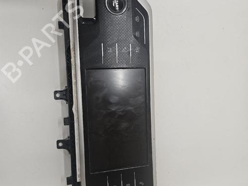 display-monitor-citroen-c4-grand-picasso-ii-da_-de_-2013-39583160 main image