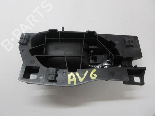 Used Front left interior door handle PEUGEOT 407 (6D_) 1.6 HDi 110 (6D9HZC, 6D9HYC) (109 hp) 20895465