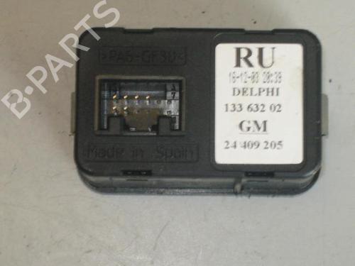 Used Left front window switch Left front window switch OPEL CORSA C (X01) 1.2 (F08, F68) (75 hp) 20892937 20892937