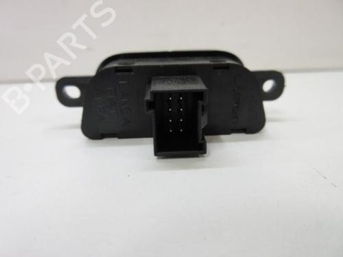 Used Warning switch ALFA ROMEO MITO (955_) 1.3 MultiJet (955AXH1B, 955AXT1A) (90 hp) 20906403
