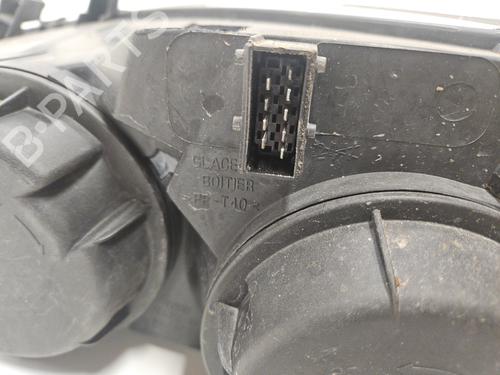 Used Right headlight Right headlight PEUGEOT 307 CC (3B) 2.0 16V (136 hp) 33311672 33311672