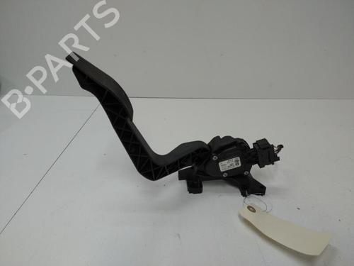 Used Pedal FIAT 500X (334_) 1.6 D Multijet (334AXA1B, 334AXA11) (120 hp) 20888730
