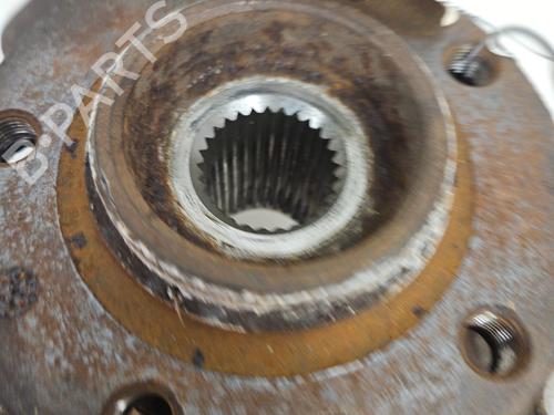 Used Left front steering knuckle Left front steering knuckle PEUGEOT 607 (9D, 9U) 2.2 HDi (133 hp) 31818928 31818928