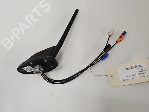 antennabase-citroen-c4-grand-picasso-ii-da_-de_-2013-37708161 main image