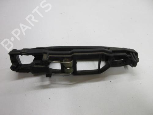 Used Front left exterior door handle MERCEDES-BENZ M-CLASS (W163) ML 230 (163.136) (150 hp) 20897474