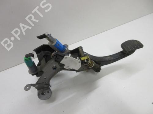 Used Break pedal Break pedal RENAULT GRAND SCÉNIC III (JZ0/1_) 1.9 dCi (JZ0J, JZ0N, JZ1K, JZ1S) (131 hp) 20892018 20892018