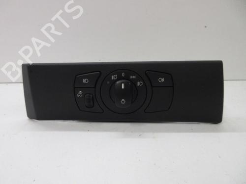 Used Headlight switch BMW 5 (E60) 525 d (177 hp) 22107431