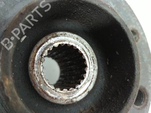 Used Right front steering knuckle Right front steering knuckle RENAULT CLIO II (BB_, CB_) 1.4 16V (B/CB0P, BB13) (98 hp) 20900091 20900091