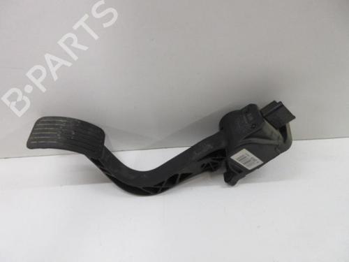 Pedal PEUGEOT 5008 (0U_, 0E_) 1.6 HDi (110 hp) 20897635