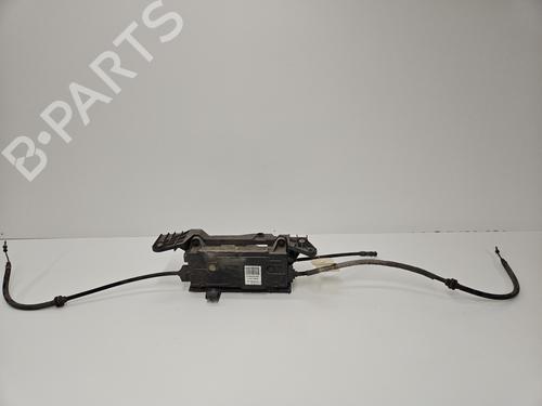 Used Electric handbrake RENAULT GRAND SCÉNIC II (JM0/1_) 1.5 dCi (JM1E) (106 hp) 32099247