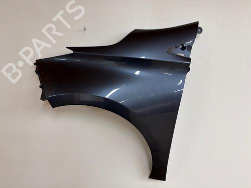 Used Left front fenders Left front fenders 37187447 37187447