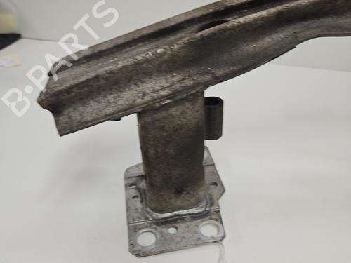 front-bumper-reinforcement-renault-megane-iii-hatchback-bz01_-b3_-2008-30159238 main image