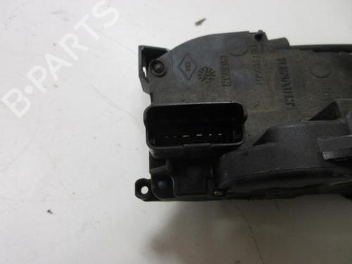 Used Rear right lock RENAULT MEGANE III Grandtour (KZ0/1) 1.5 dCi (KZ09, KZ0D, KZ1G, KZ29, KZ14, KZ1W, KZ10, KZ1F,... (110 hp) 20889630