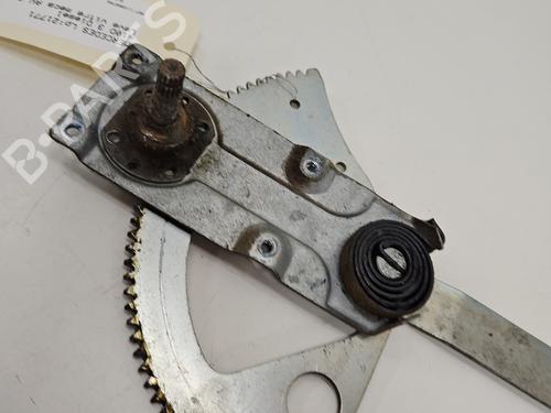 Used Front left window mechanism Front left window mechanism MERCEDES-BENZ T1/TN Platform/Chassis 410 D (611.417, 611.418) (95 hp) 30309964 30309964
