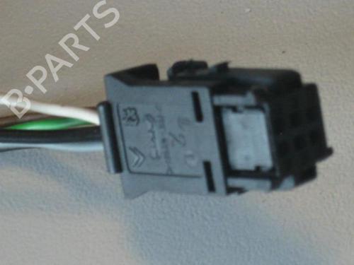 Right mirror PEUGEOT 307 Break (3E) 2.0 HDI 110 | BP20898983C27 