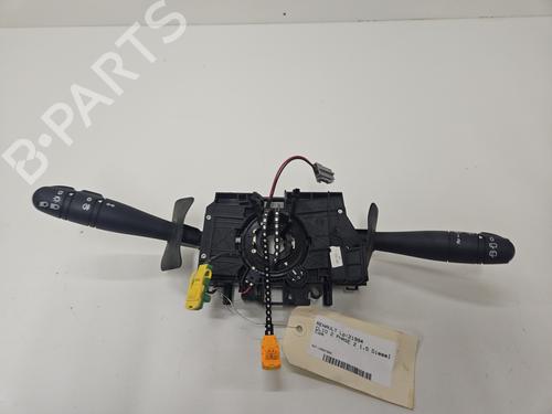 Used Steering column stalk RENAULT CLIO II (BB_, CB_) 1.5 dCi (B/CB07) (65 hp) 32331608