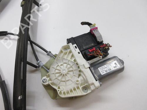 front-right-window-mechanism-seat-leon-1p1-19-tdi-1p0837462a-2005-2006-2007-2008-2009-2010-2011-2012-2013-20891207 main image