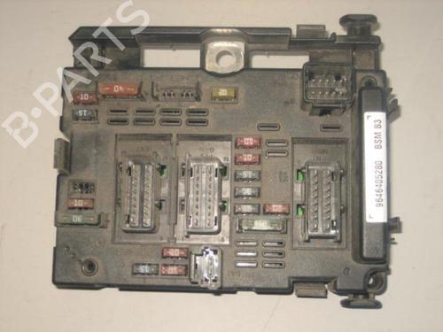 Used Fuse box PEUGEOT 206 Hatchback (2A/C) 2.0 HDI 90 (90 hp) 22105836
