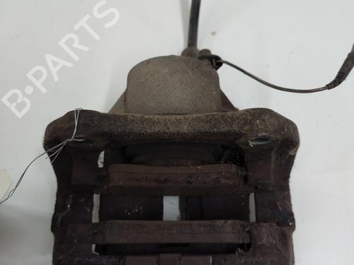 Used Right front brake caliper Right front brake caliper RENAULT ESPACE II (J/S63_) 2.1 TD (J633, J634, J/S635, J/S63D) (88 hp) 25267439 25267439